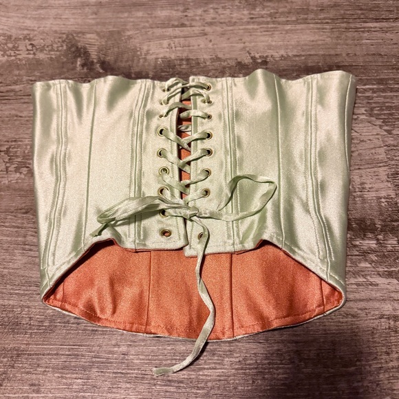 Rezek Studio Star Corset Wasabi Green Satin Strapless Crop Top - Picture 5 of 5